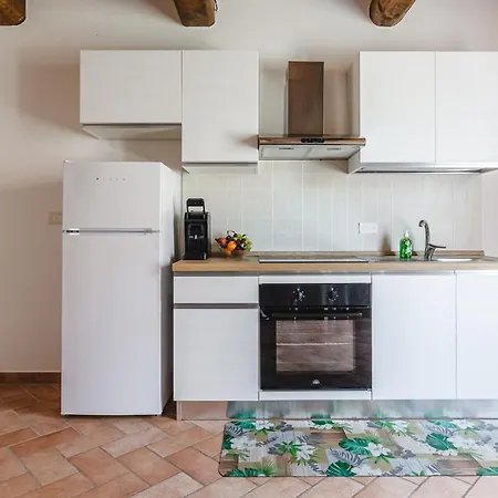 - Il Gelso アパート ルチニャーノ